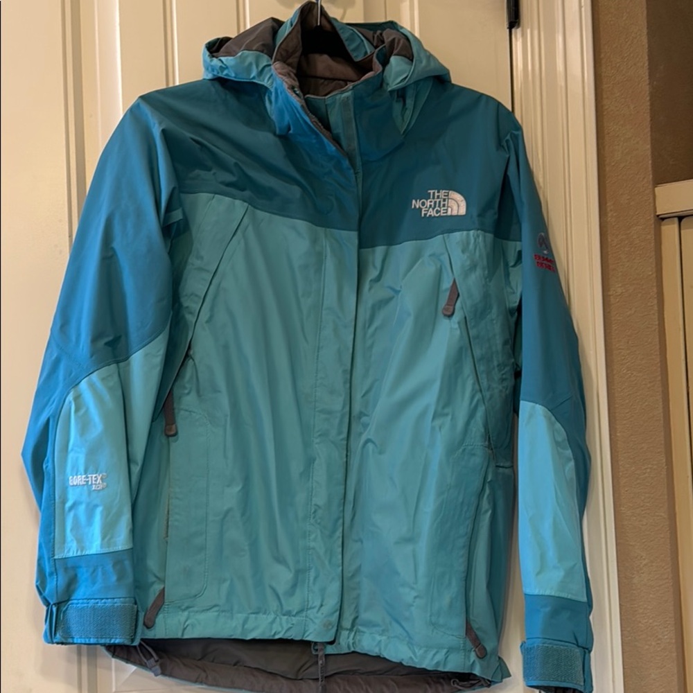 The north face summit series jacket xs